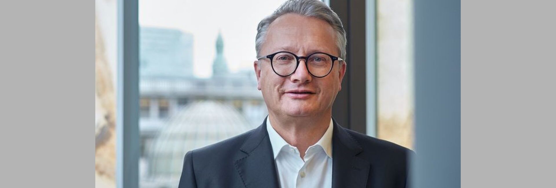  Hengeler Mueller advises Commerzbank on UniCredit bid
